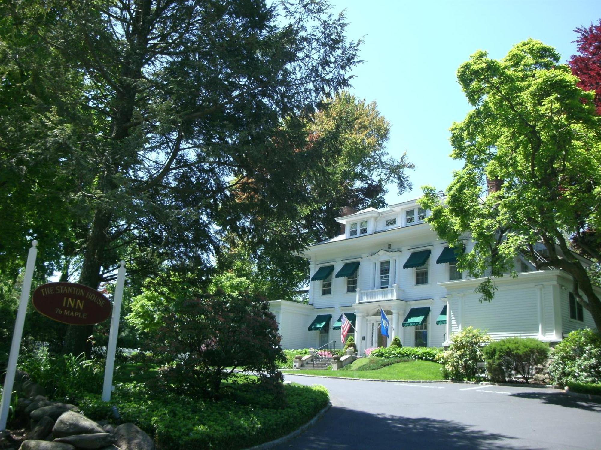 Stanton House Inn Greenwich Exterior photo